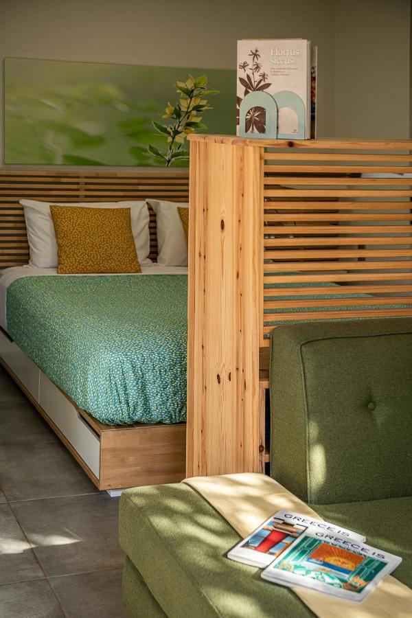 ואמוס Olive Lemon Biophilic House & Lush Forest Garden מראה חיצוני תמונה
