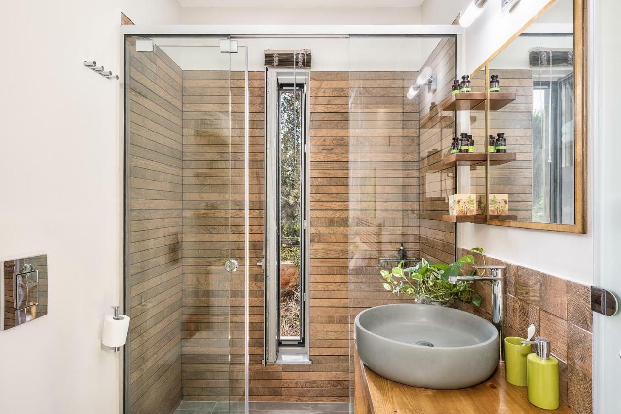 ואמוס Olive Lemon Biophilic House & Lush Forest Garden מראה חיצוני תמונה