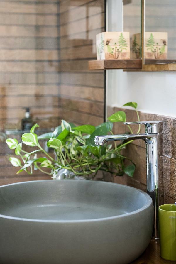 ואמוס Olive Lemon Biophilic House & Lush Forest Garden מראה חיצוני תמונה